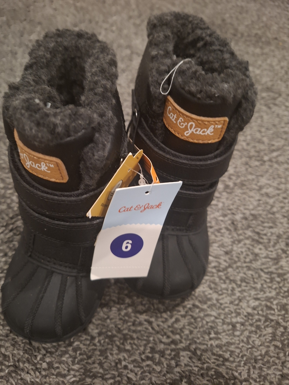 Cat & Jack Kids Black Winter Snow Boots With Faux Fur - Size 6 (S0073)